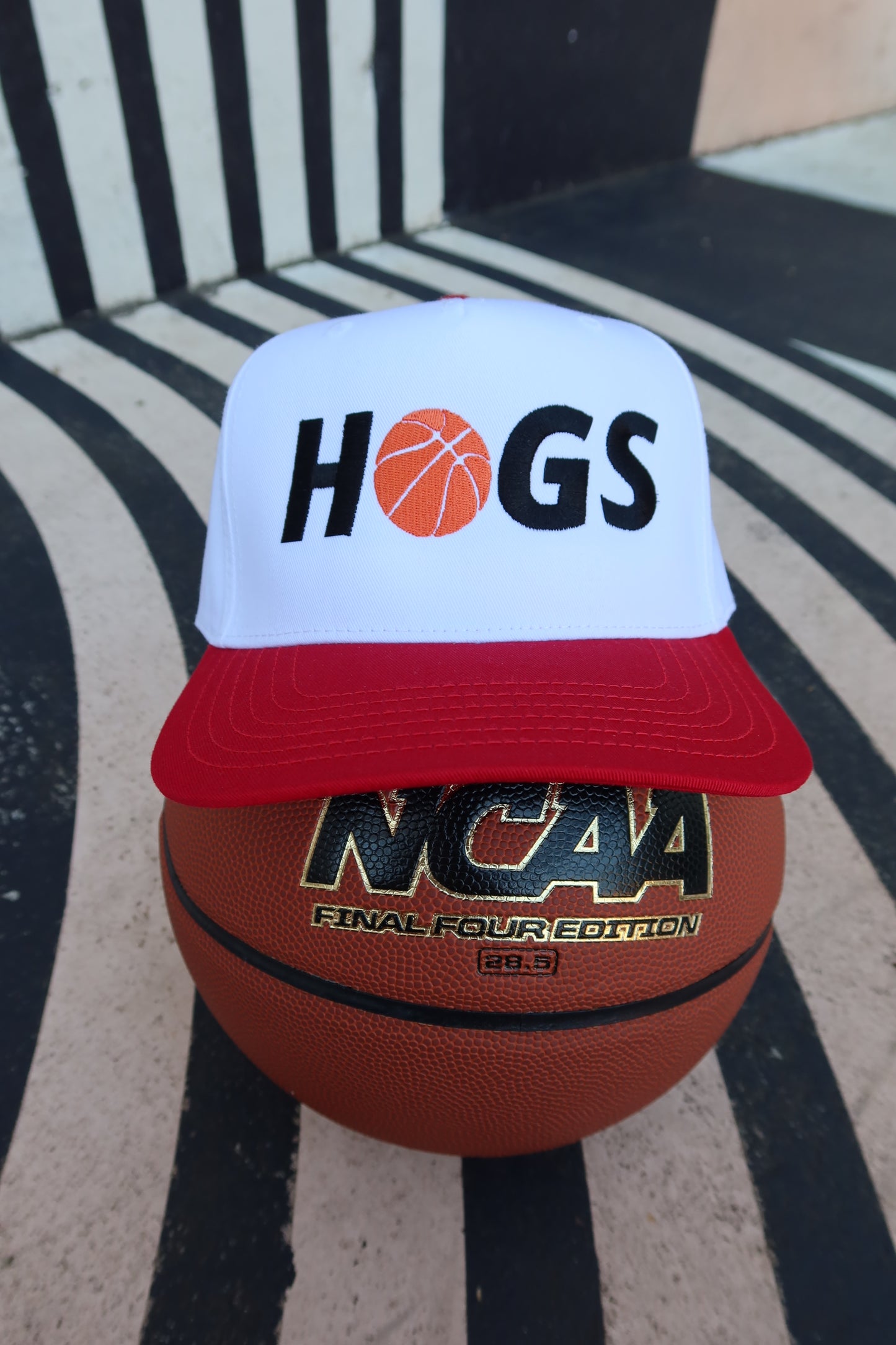 Hogs Basketball Vintage Trucker Hat
