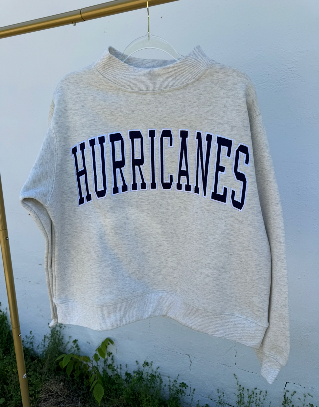 HURRICANES Mockneck Sweatshirt - S/M